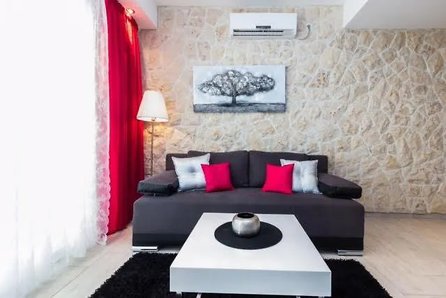 Apartments Elizabeth Biograd Na Moru Croatia